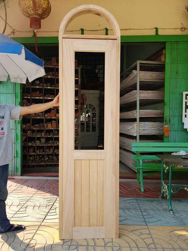 Hua Mueang Wood Trading - 2
