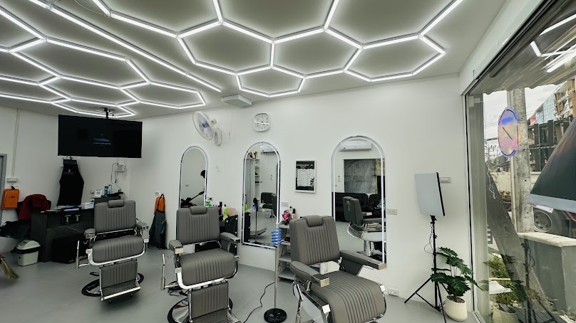 ห้องตัดผม roomcuttin’s สาขา3 โรงไฟฟ้า - 4