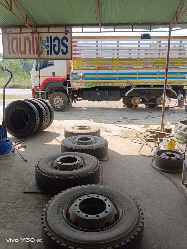 ออโต้ การยาง วังท่าช้าง - 3