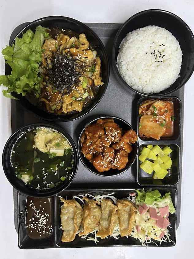 อาริงาโตะบาร์ คาเฟ่ต์&เรสเตอรองท์สาขาเมืองพะเยา - 3