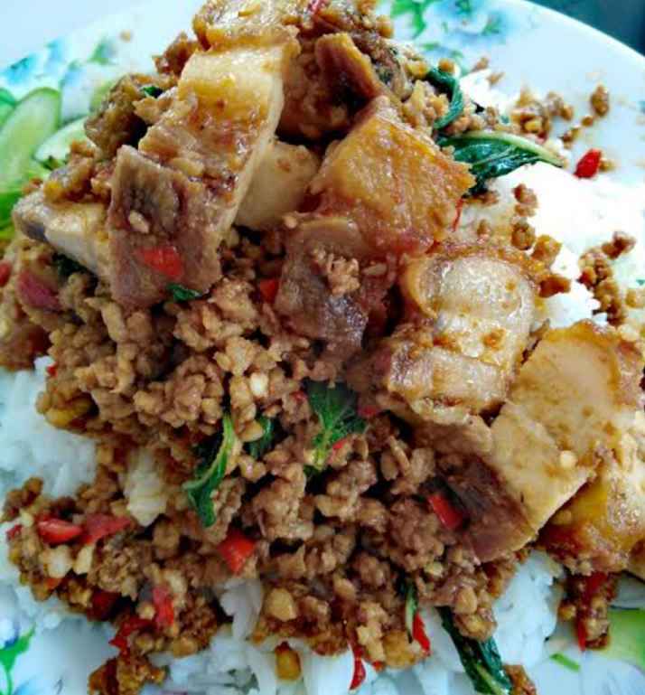 อาหารตามสั่งแม่บ้าน​ ตึก​ 3 - 3