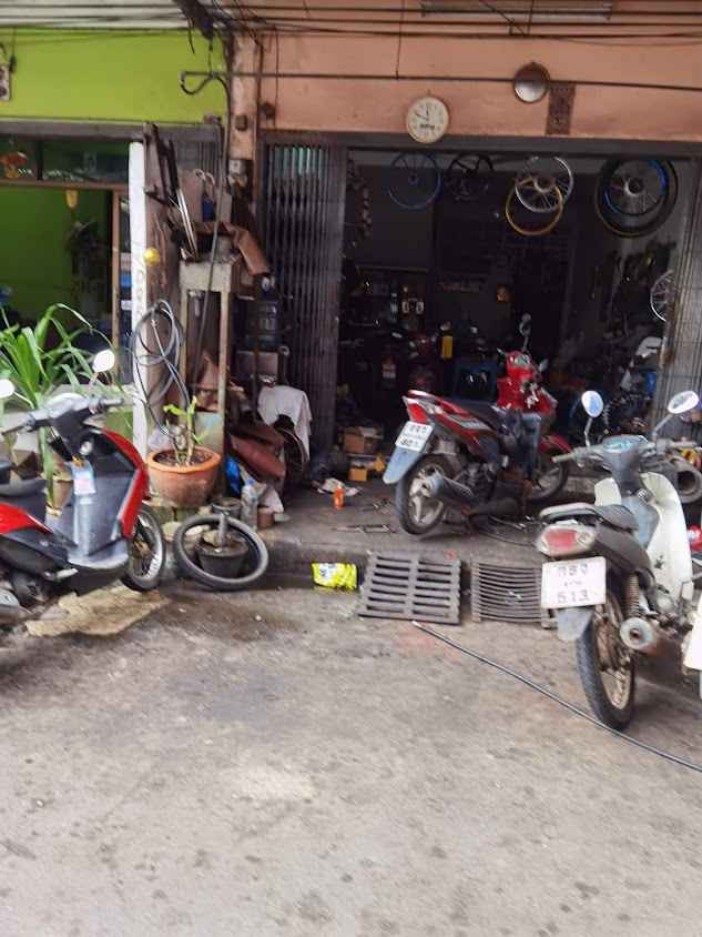 อู่ช่างอิ๊ด เซอร์วิสตราด - 3
