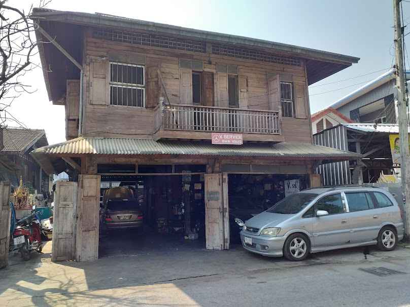 อู่ซ่อมรถ Benz &รถสไลด์ บ้านช่างเก่ง - 3