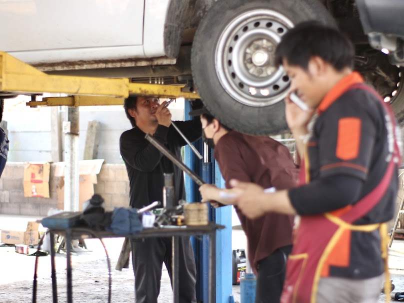 อู่สว่างยนต์ - 4