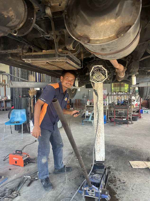อู่โดมรีแมพชุมพร&รถสไลด์บริการ24ชม. - 4