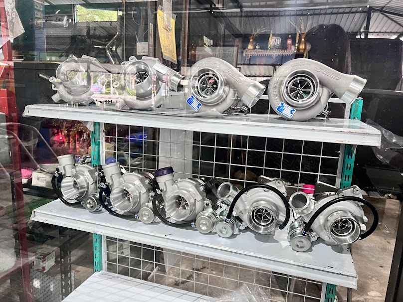 อู่ใหม่ ช่างบิน การาจ ( BIN GARAGE ) ซ่อมรถยนต์ - รถสไลด์ - ยกรถ - 2