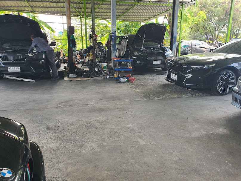 อู่ BMW ช่างเล็ก ไทรน้อย - 3