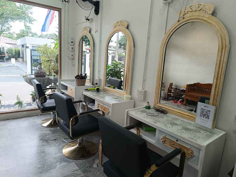 Jane Salon - 4