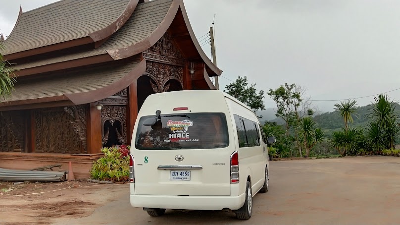 เช่ารถตู้พิษณุโลก รถตู้ให้เช่าพิษณุโลก เช่ารถตู้VIPพิษณุโลก ให้เช่ารถตู้ VIP พิษณุโลก รถตู้พิษณุโลกให้เช่า รถตู้พิษณุโลก - 3
