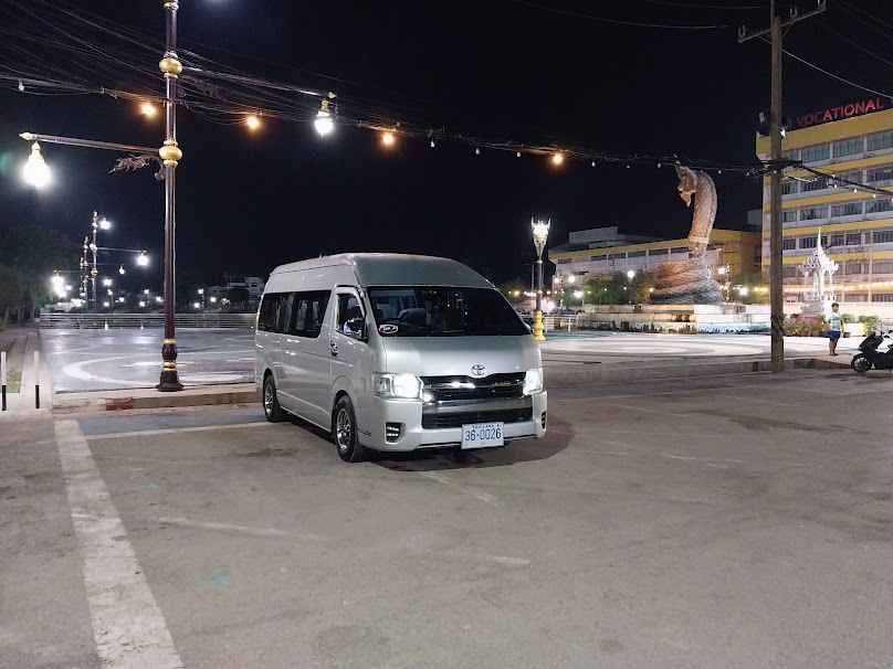เช่ารถตู้ VIP จังหวัดเลย - 3
