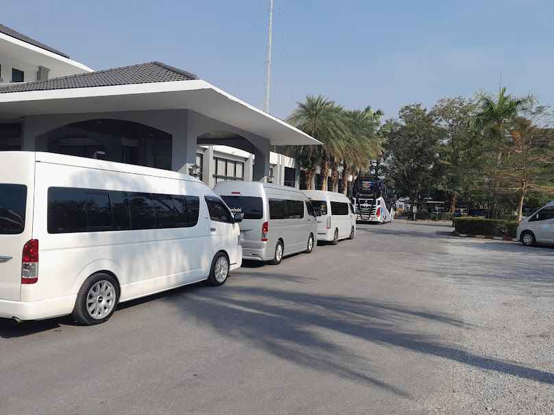 เนืองเนตร ทัวร์ เช่ารถตู้ รถบัส - 2
