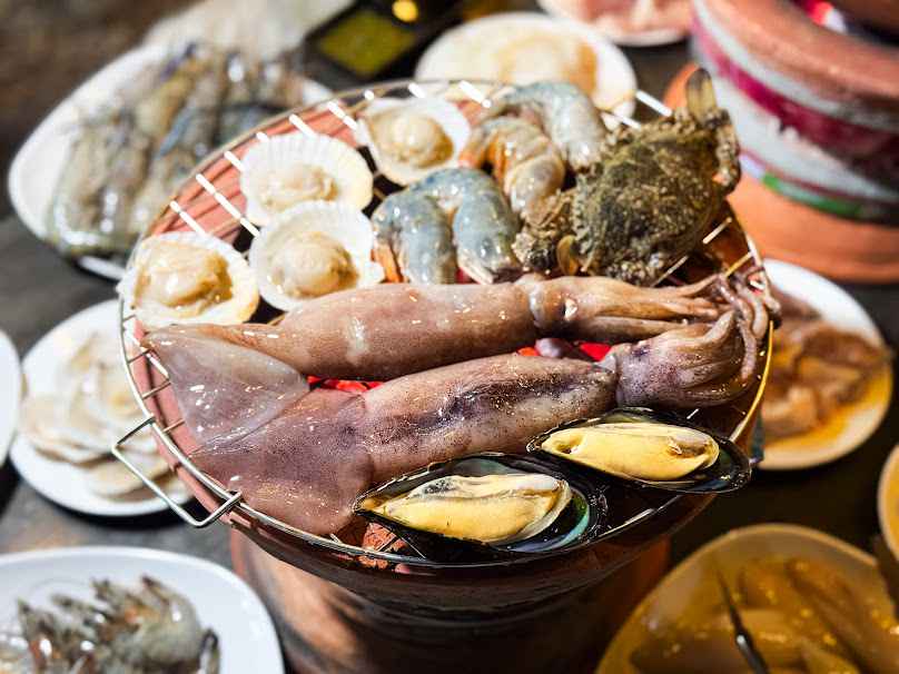 เรดบาร์ ชาบู แอนด์ หมูกระทะ ลำปาง - 3