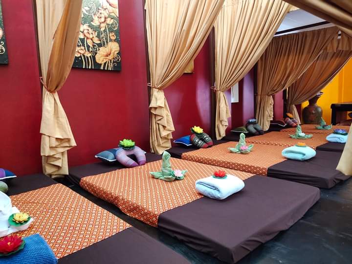 เรือนทรายแก้ว Thai massage and spa