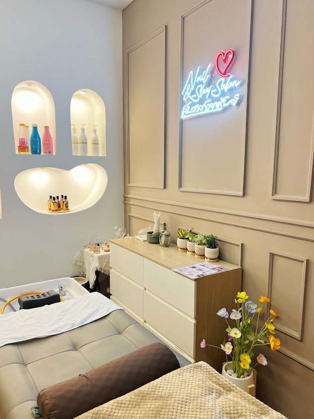 เล็บสวยรวยทรัพย์ nail&sleep salon - 2