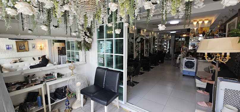 เสริมสวย Oops Hair Salon ตัดผม ยืดผม ทำสี ปิดผมขาว ดัดดิจิตอล - 4