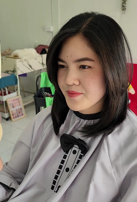 เสริมสวย P'พลอย แฮร์ดีไซน์ - 2