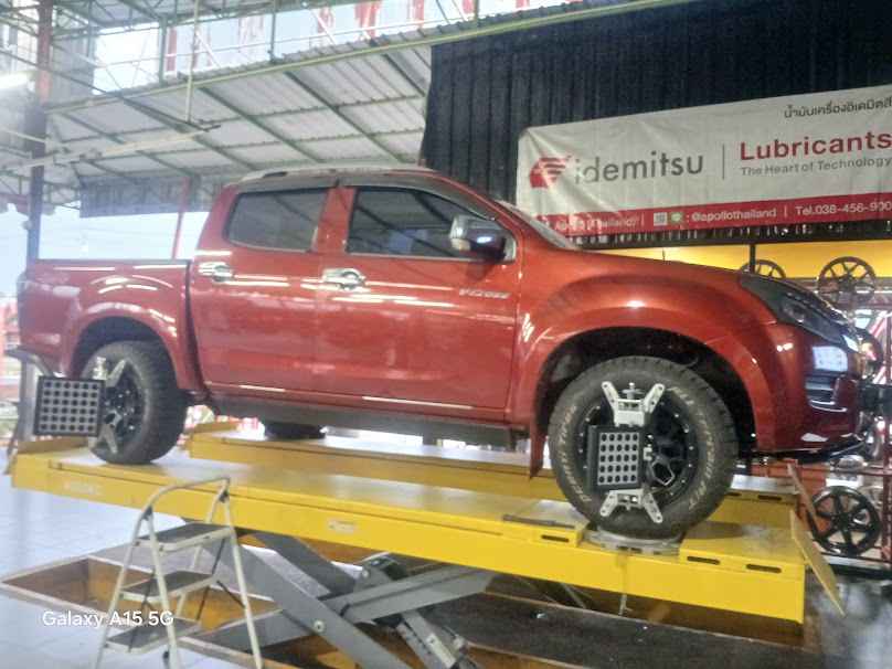 เอสบี​เอส​คาร์แคร์​ (SBS CAR CARE) ล้างรถ แม็ก ยาง ตั้งศูนย์รถยนต์ ฟิลม์กรองแสงรถยนต์ ฟิลม์รถยนต์ - 2