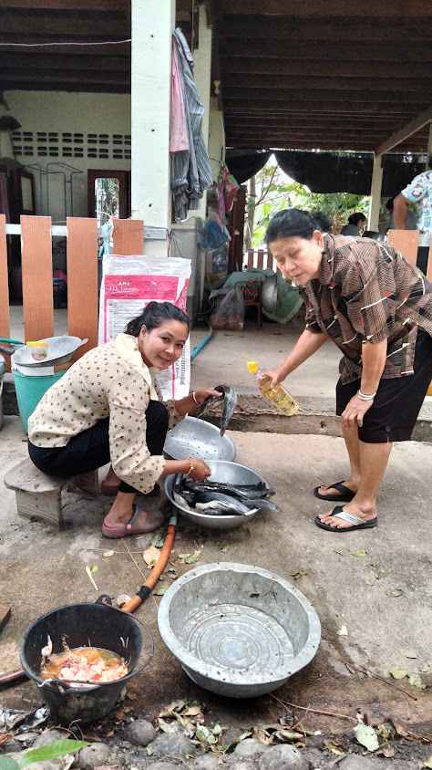 แม่บ้านรับทำความสะอาดบ้านตึกคอนโด จัดสวน - 4