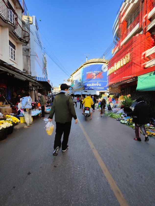 แสงทองพานิช - 4