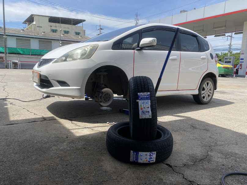 โบ้ยางยนต์ ปทุม-สามโคก รับปะยางนอกสถานที่ - 3