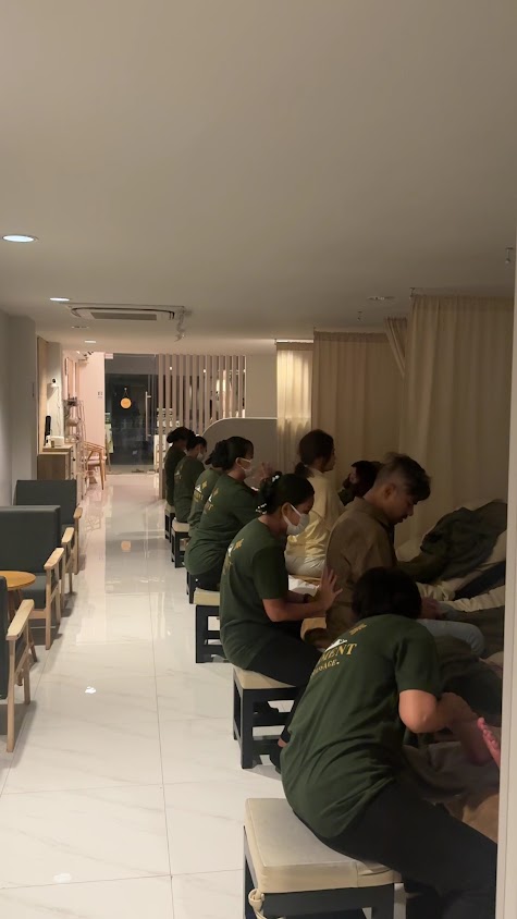 Moment Nimman Massage - 2