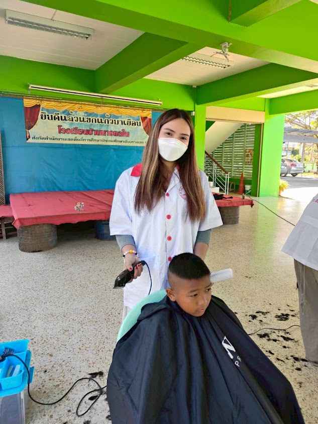 โรงเรียนจเรสอนตัดผมชายเชียงราย - 2
