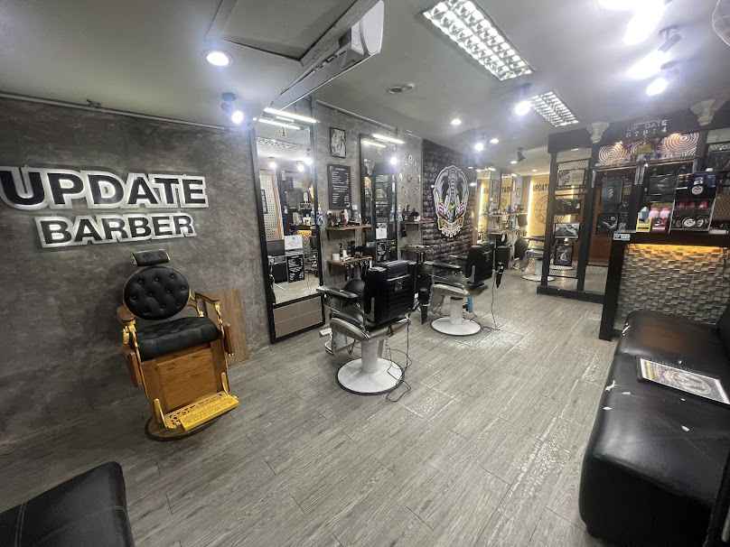 โรงเรียนสอนตัดผม UPDATE BARBER SURIN