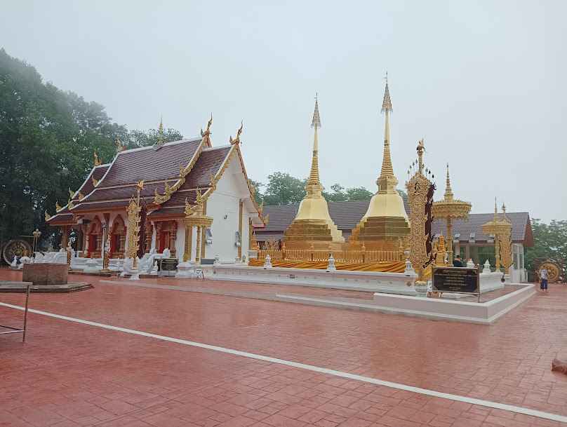 ไตรรงค์ รถเช่าเชียงราย - 2