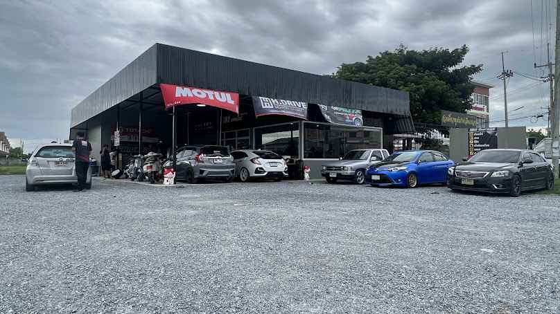 182 Garage