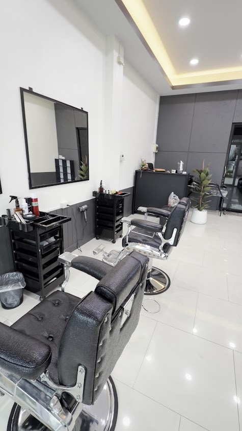 24_HAIRCUT - 3