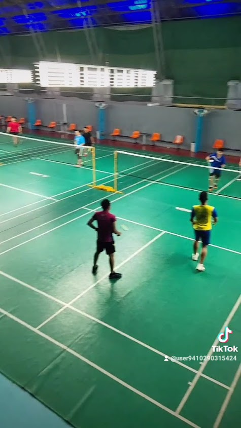 7 BADMINTON - 4