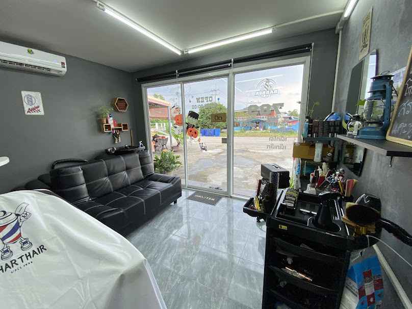 789 Barbershop - 3