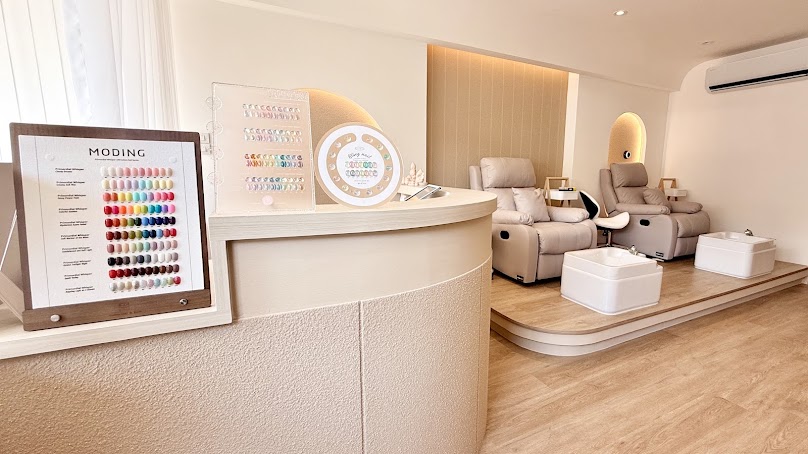 AIRI Nail & Lash Studio ทำเล็บ ต่อขนตา สปาเท้า แว็กซ์