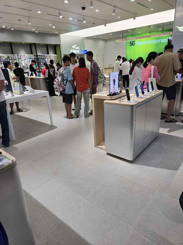 AIS Shop Future Park Rangsit Floor2
