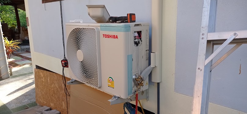 AIS Technician