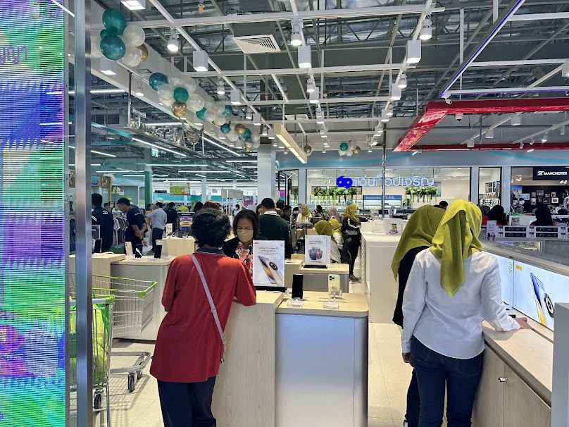 AIS Telewiz Big C สาขา สุไหงโก-ลก - 2