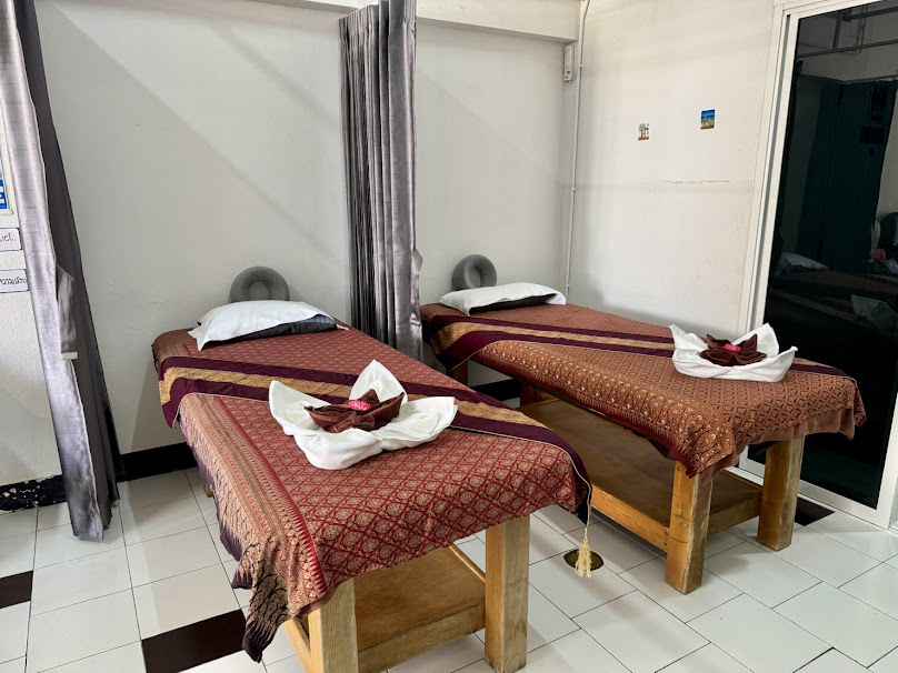 Ananda Thai massage by อนันดา นวดเพื่อสุขภาพ - 2