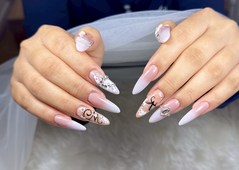 Anastazia - Nail Lashes Spa Wax ทำเล็บ ต่อขนตา สปา แว็กซ์ ฝังสีปาก - 2