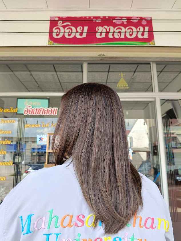 Aom Hair cut - 4