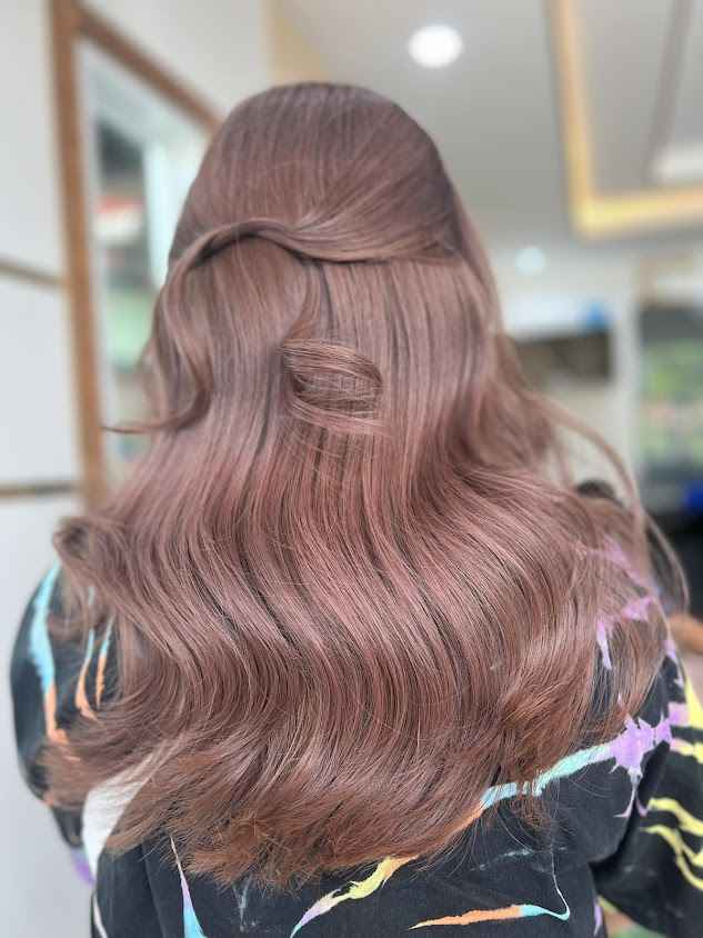 Apple beauty Salon