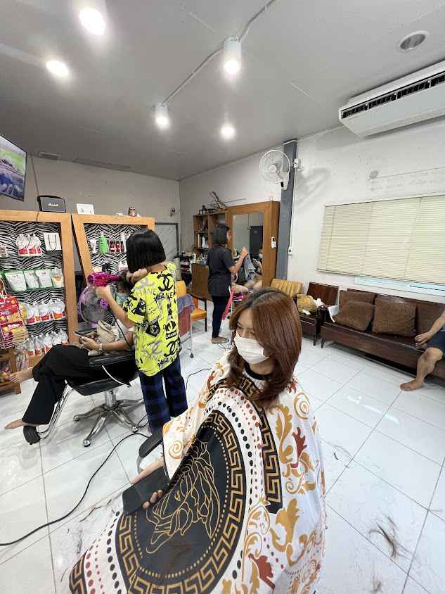 Aris hair salon - 4