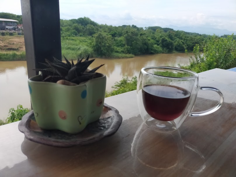At RimYom cafe & bar - 4
