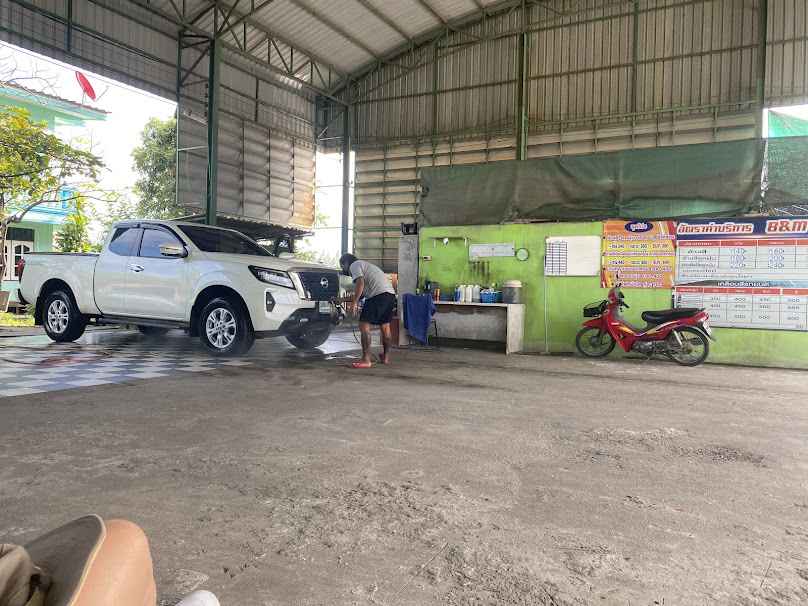 B&M CARCARE