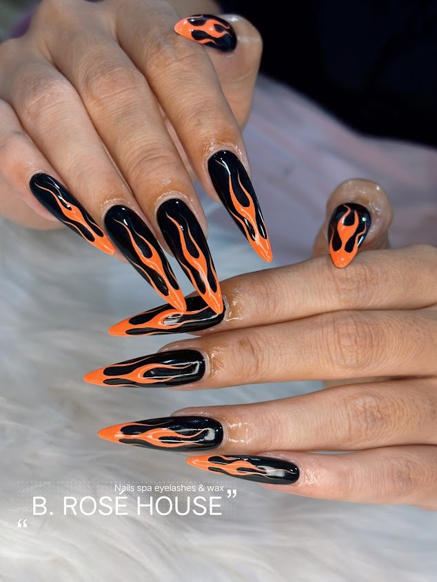 B.ROSÉ GROUP (Nimman Soi 3)