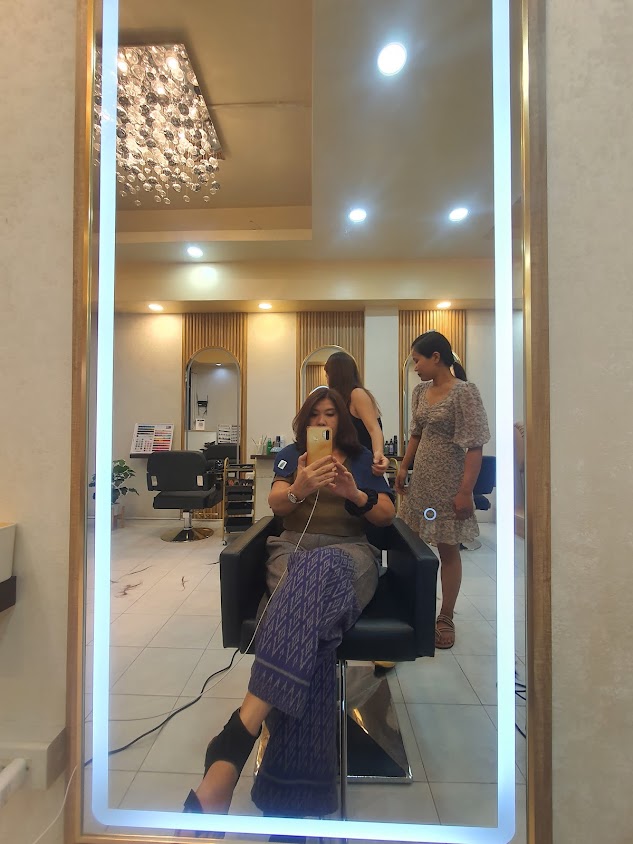 B2 Hair and Nail Salon - 2