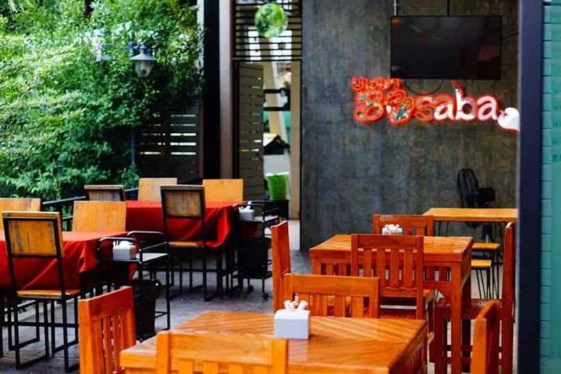 Bamboo Bar with Lake