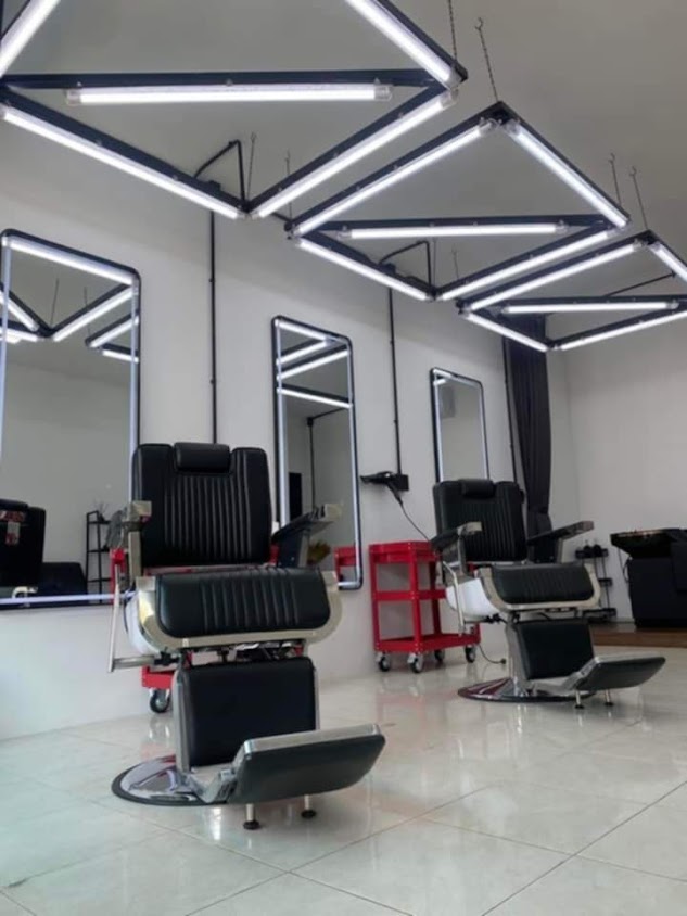Banana Barber - บานาน่าบาร์เบอร์ ตัดผมชาย - 3
