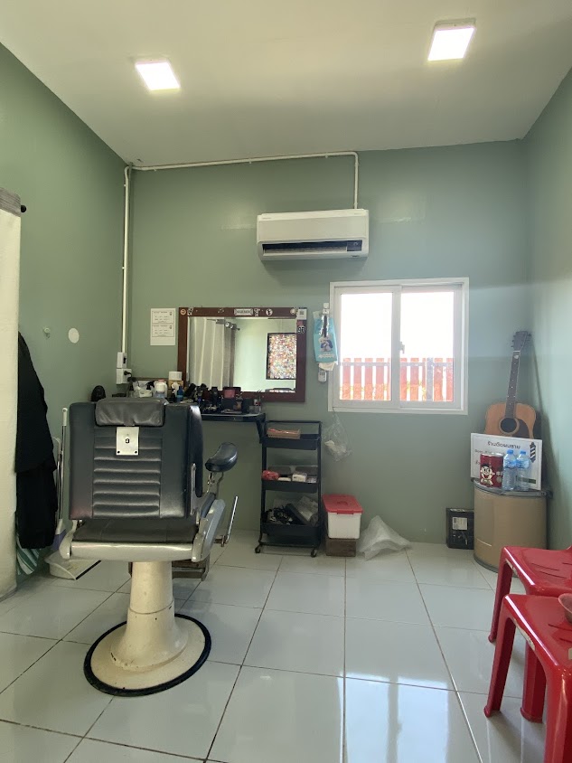 Beer Barber Shop