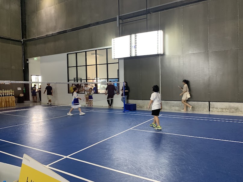BEYOND Badminton สนามแบดมินตัน