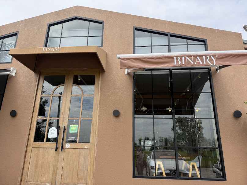 BINARY cafe
